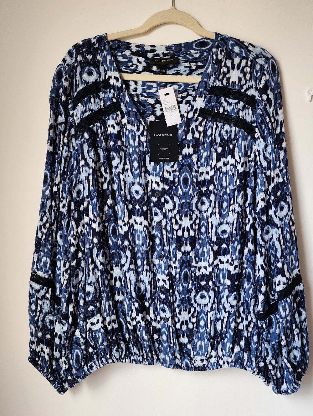 Plus Size Top - Picture 3 of 16
